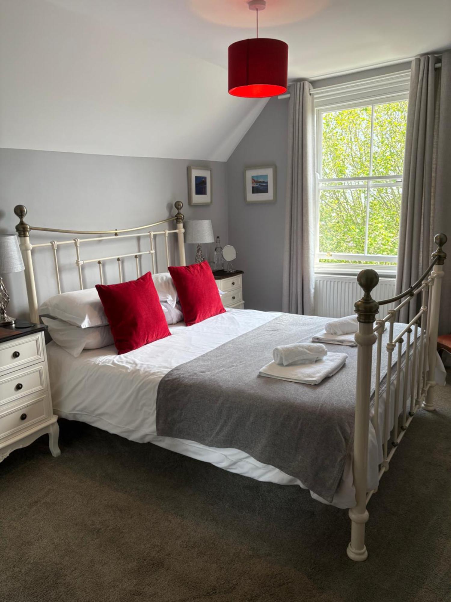 Bed & Breakfast Holbein House 3*