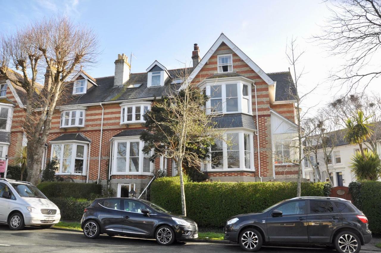 Bed & Breakfast Holbein House Penzance
